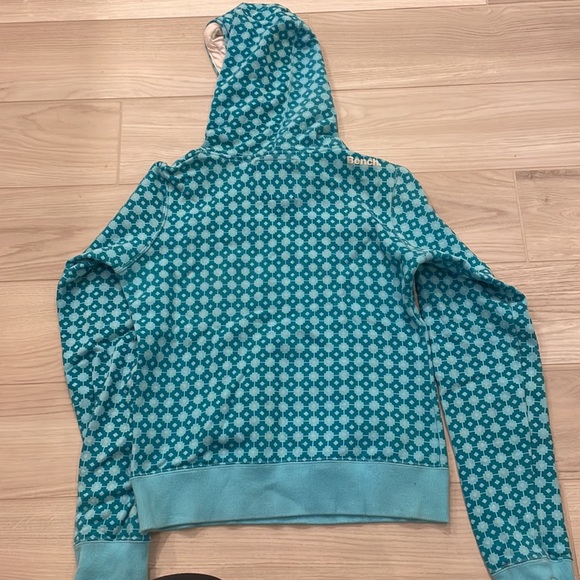 Vintage Bench Hoody with cool geometric pattern - Picture 2 of 2